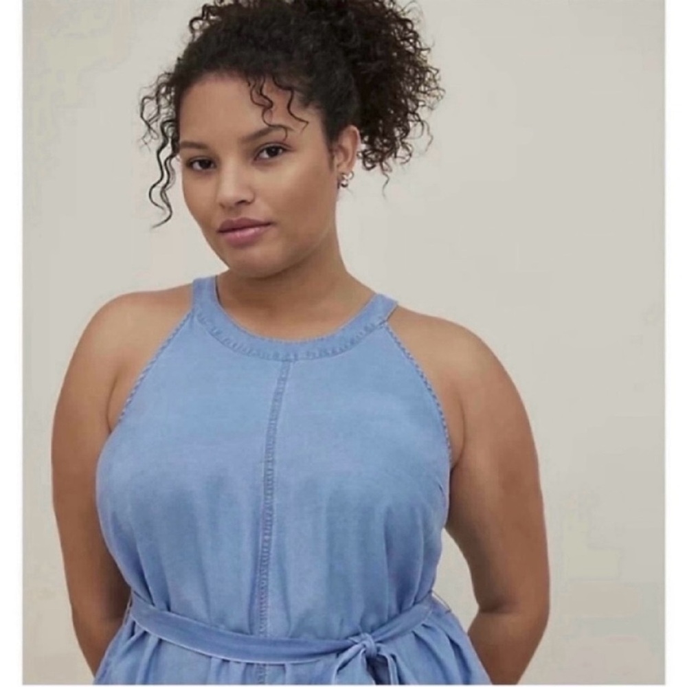 💙 NWT! TORRID High Neck Tiered Mini Dress - Chambray Blue - Size 1X - Picture 6 of 7